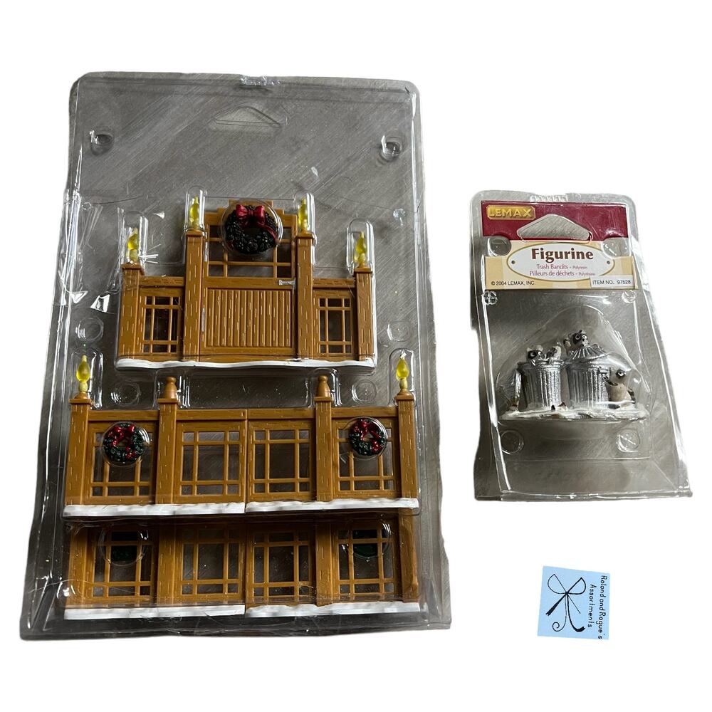 Lemax No. 97528 2004 Trash Bandits Raccoons Figurine and Archway Fence Set